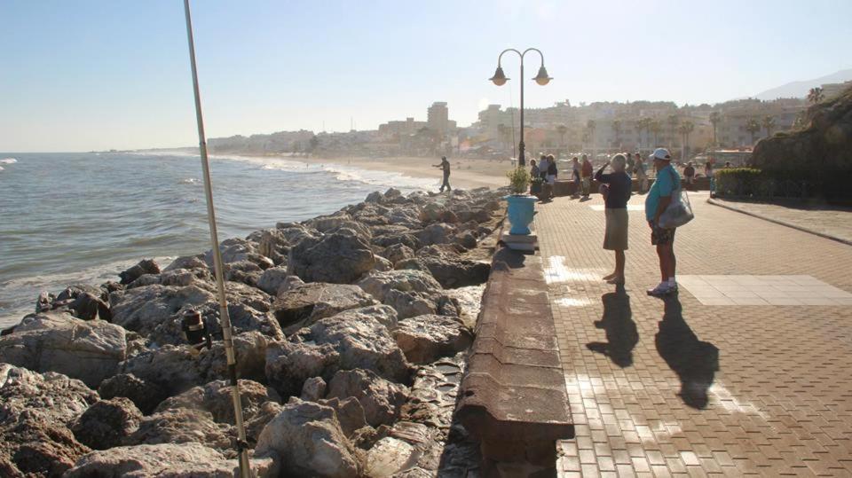 Urbanizacion La Roca, Estudio Torremolinos Esterno foto